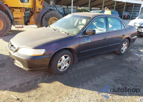 1999 Honda Accord Ex V6 z USA, uszkodzony, nr VIN 1HGCG1655XA033423